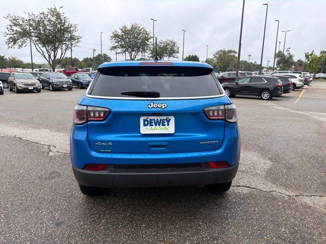 Used 2022 Laser Blue Pearlcoat Jeep Sport image 4