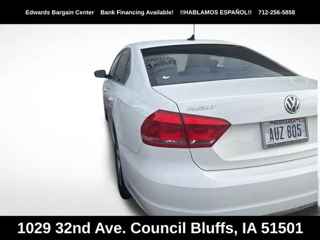Used 2013 White Volkswagen 2.5 SE image 13