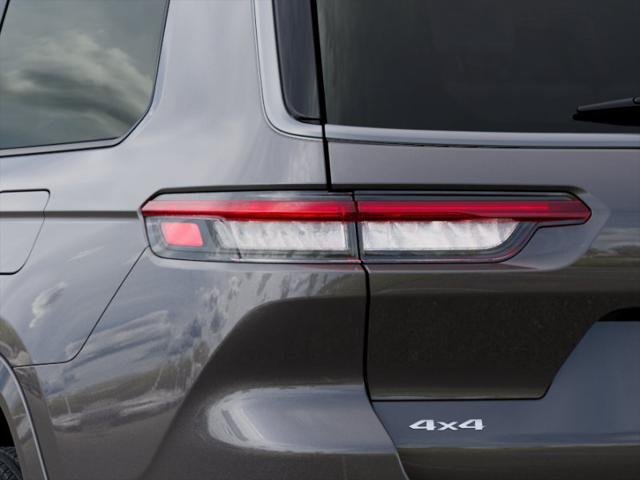 New 2026 Baltic Gray Metallic Clear-Coat Exterior Paint Jeep Limited image 17