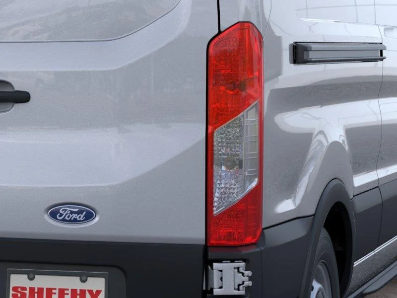 New 2026 Ingot Silver Metallic Ford 250 image 23