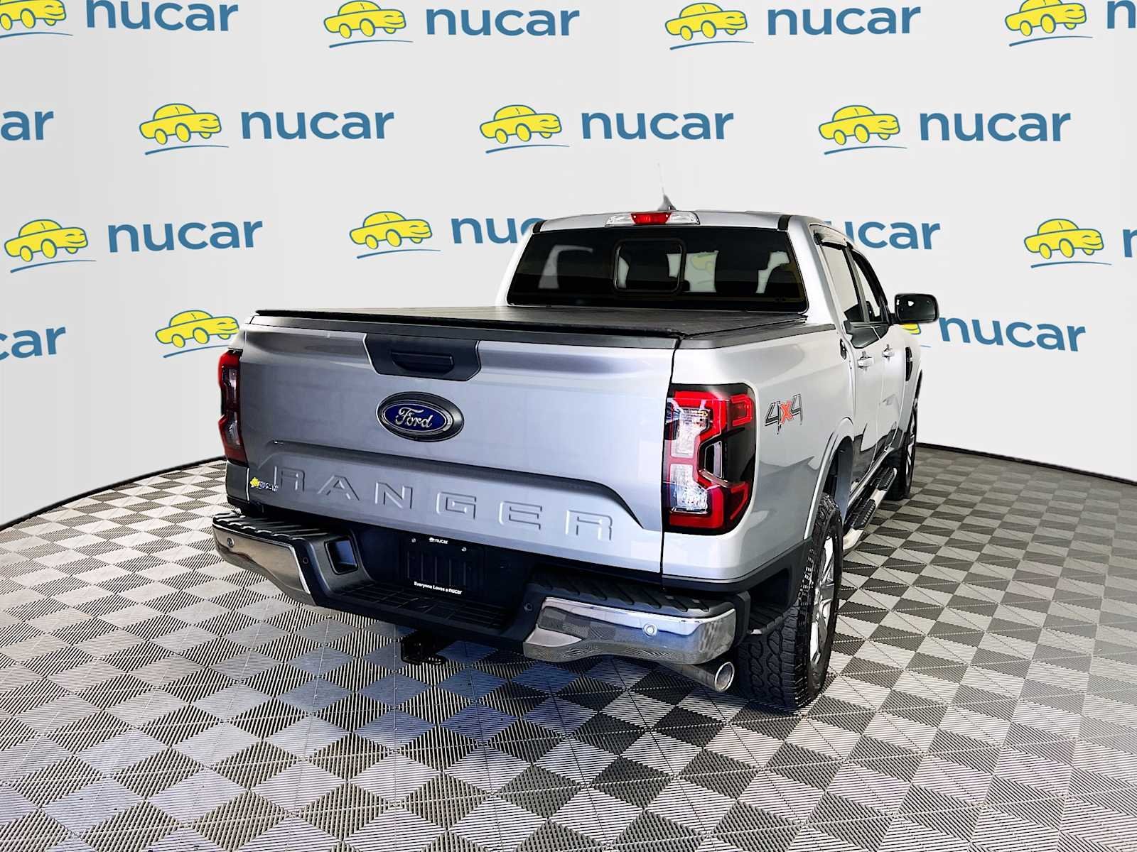 Used 2024 Iconic Silver Ford XLT image 7
