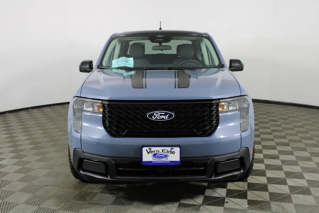 New 2026 Azure Gray Metallic Tri-Coat Ford XLT image 2