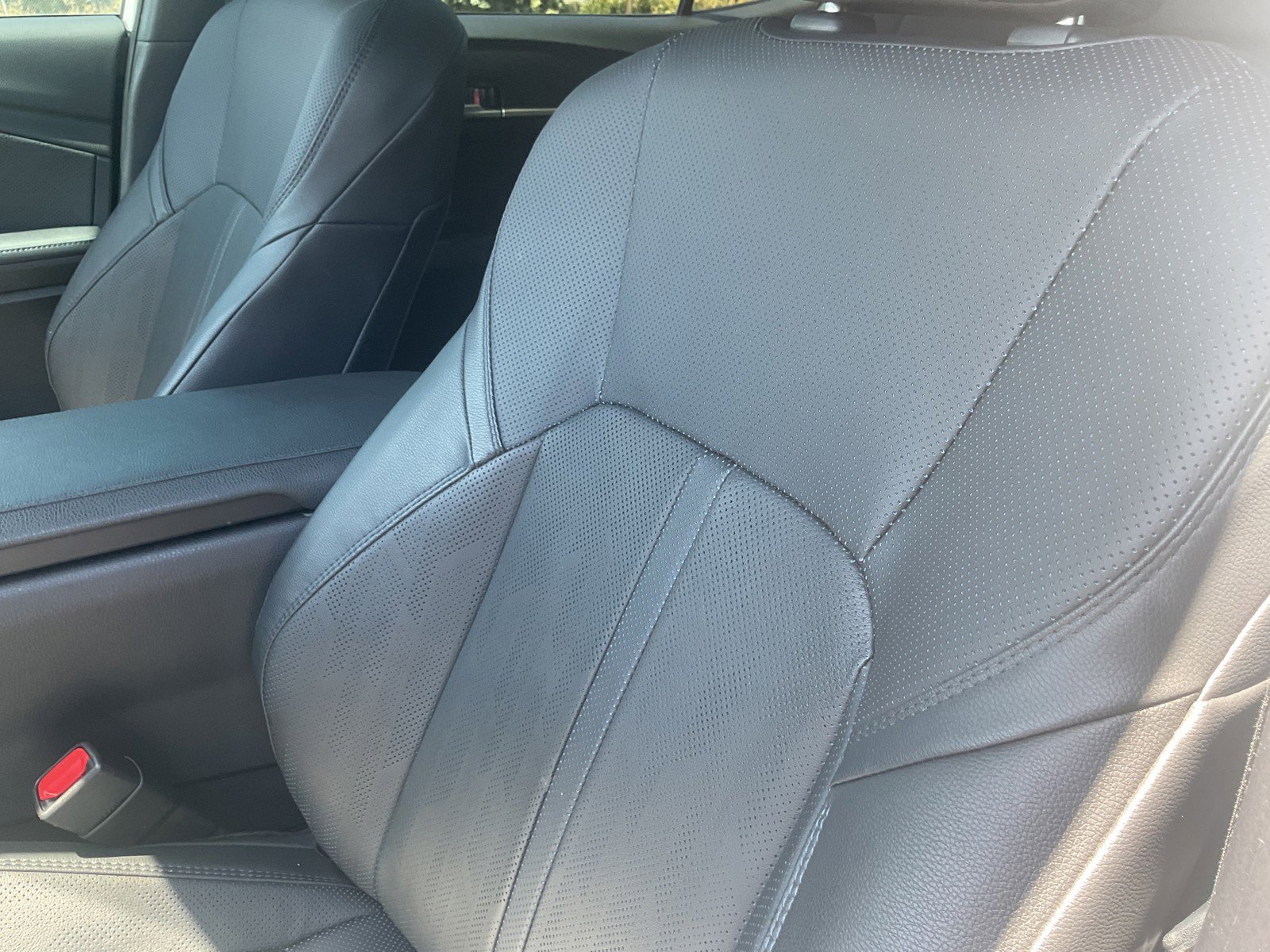 2025 Toyota Camry XSE - Photo 17