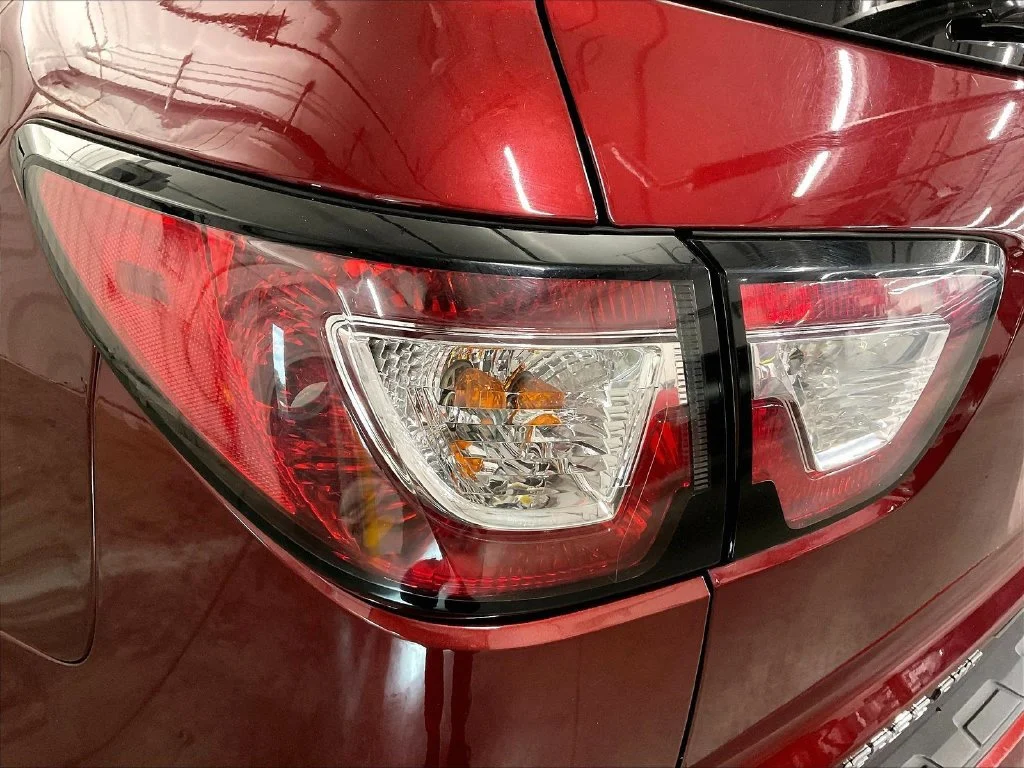 Used 2017 Red Chevrolet 2LT image 35