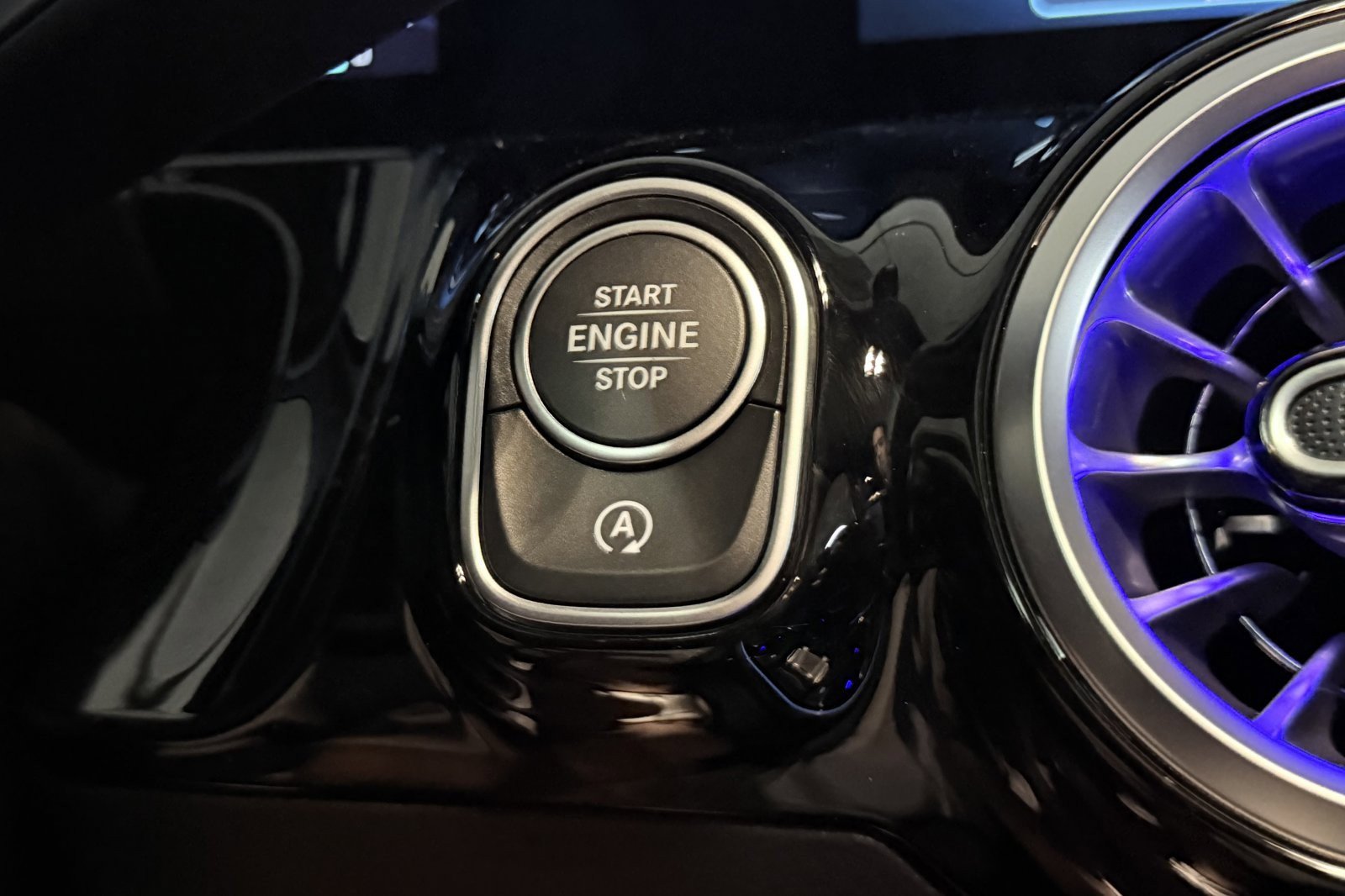 2025 Mercedes-Benz GLA GLA35 AMG - Photo 49