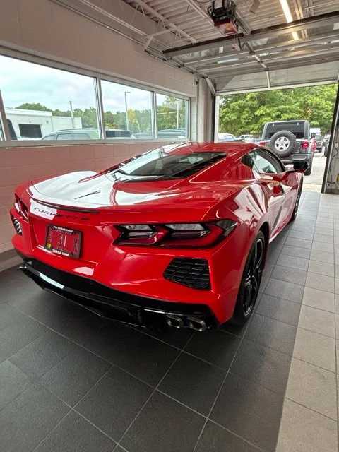 Used 2020 Red Chevrolet Stingray image 3