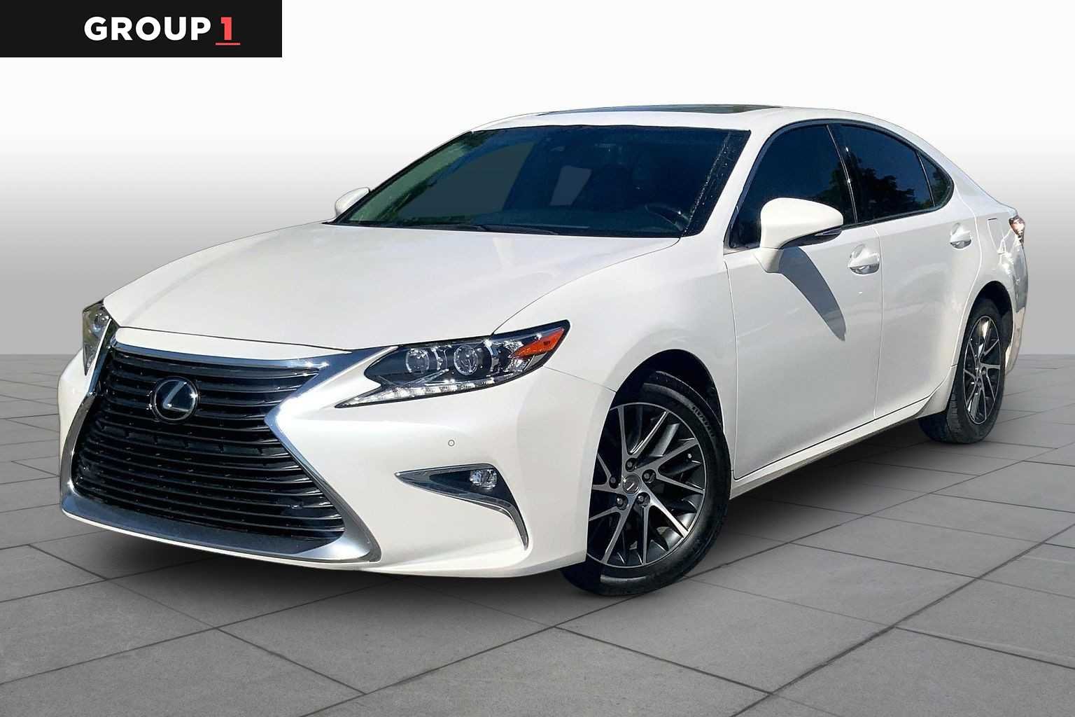 2017 Lexus ES 350 350's photo