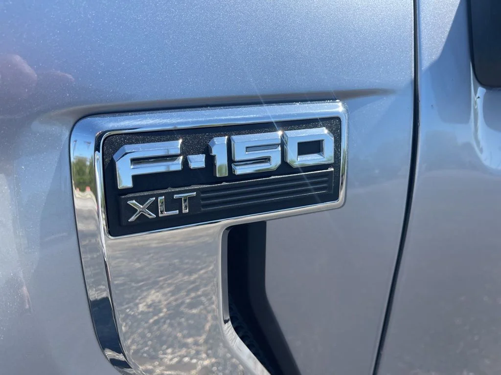 Used 2022 Silver Ford XLT image 11