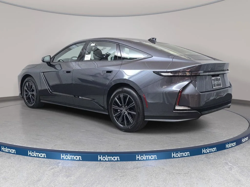 New 2026  Lexus  image 7
