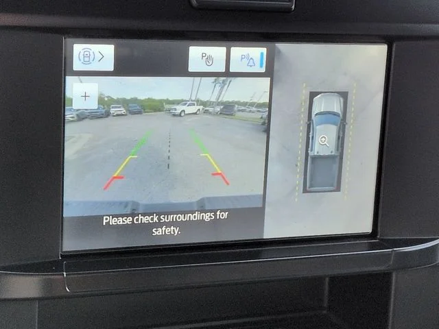 Used 2025 Gray Ford XL image 19