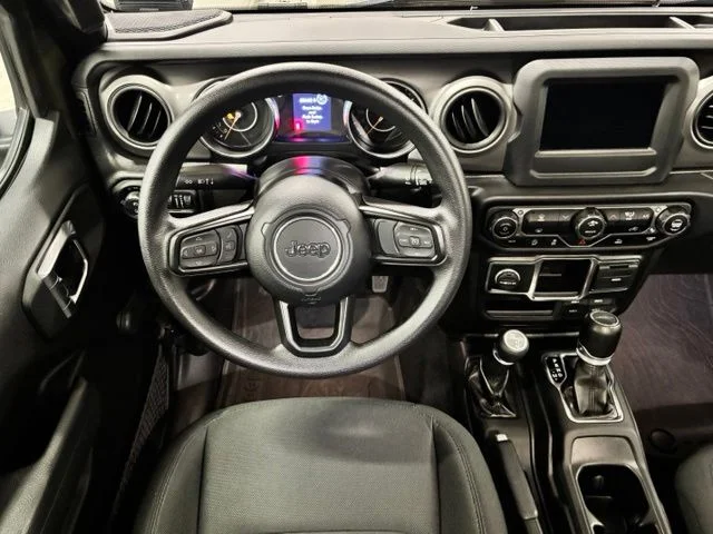Used 2022 Green Jeep Willys image 11