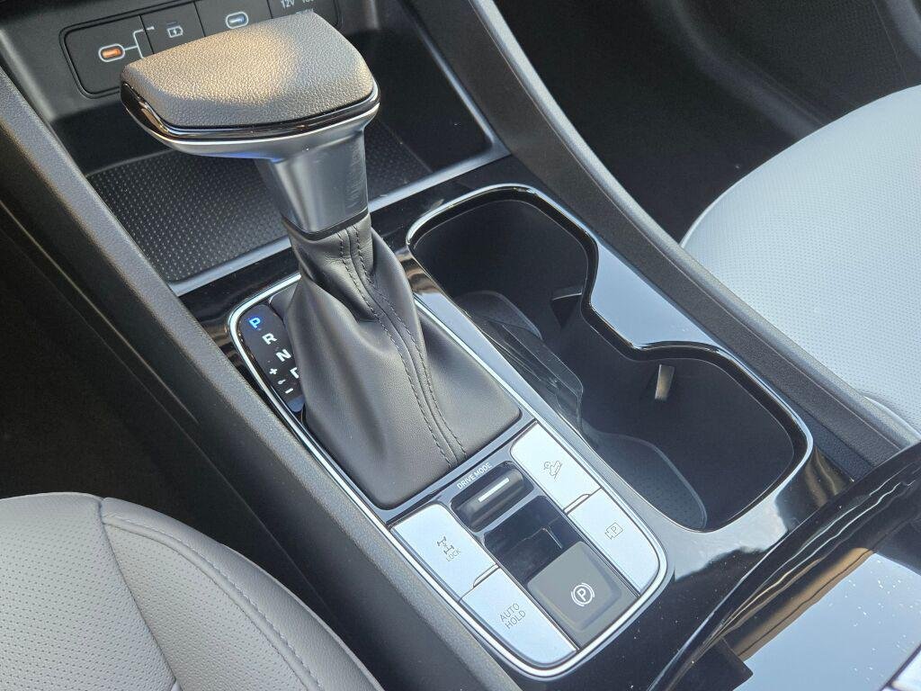New 2026 Green Hyundai SEL AWD image 25