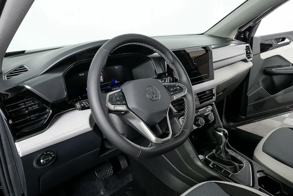 New 2026 Deep Black Pearl Volkswagen S image 4