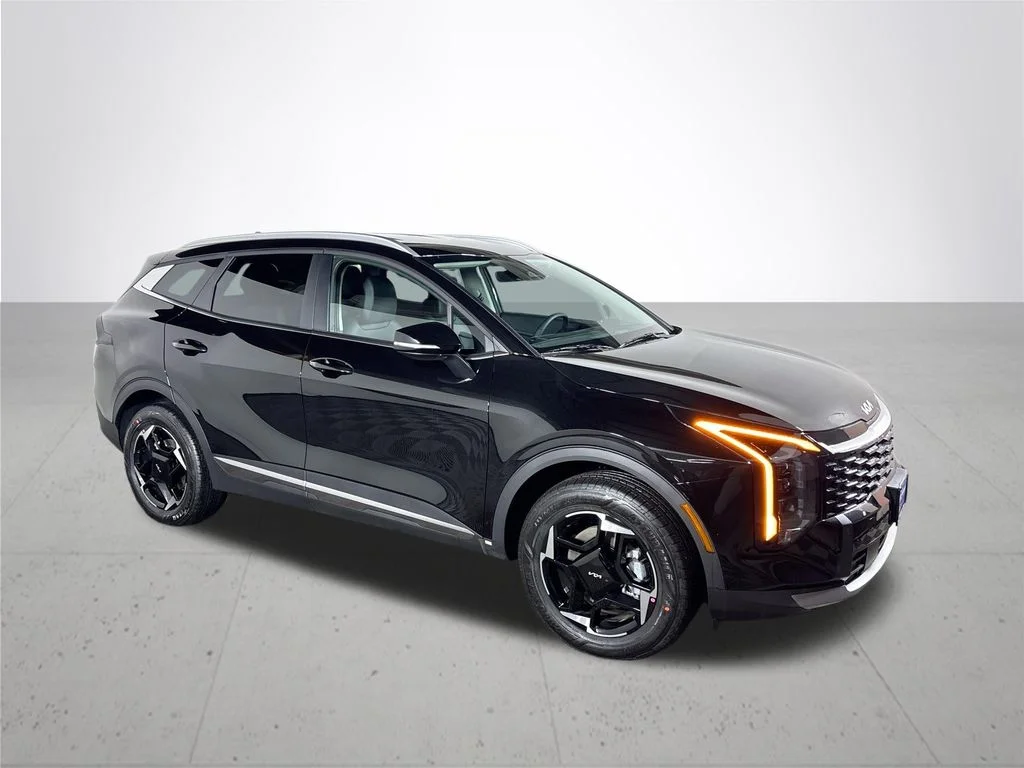 New 2026 Fusion Black Kia EX image 4