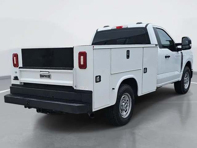 Used 2023 White Ford XL image 7