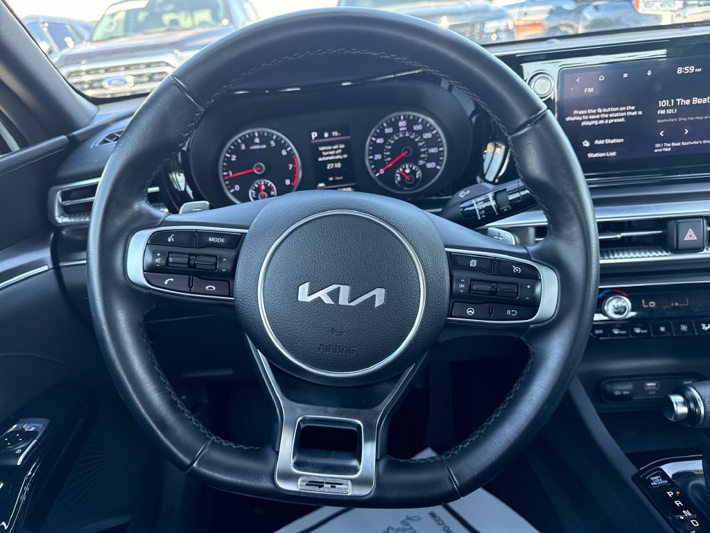 Used 2024 White Kia GT image 17