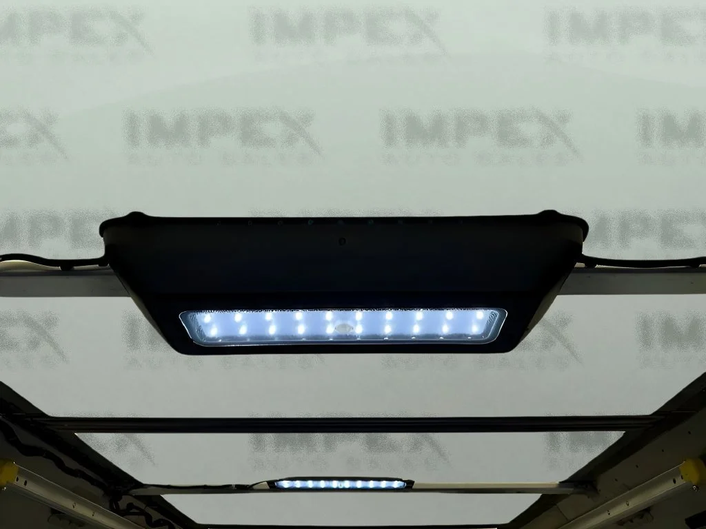 Used 2024 Oyster White BrightDrop EJY image 22