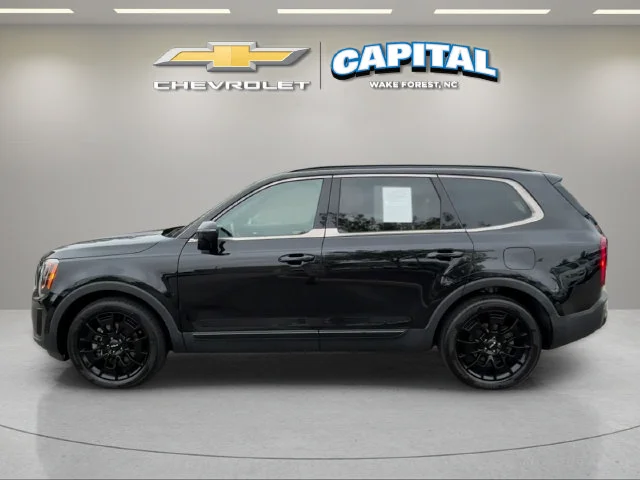 Used 2022 Black Kia SX image 2