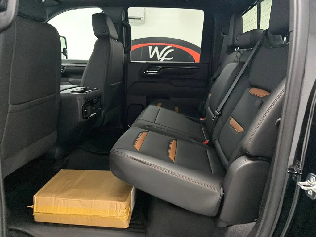 New 2026 Onyx Black GMC AT4 image 13