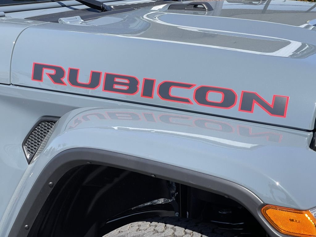 New 2026 Anvil Clear-Coat Exterior Paint Jeep Rubicon image 5