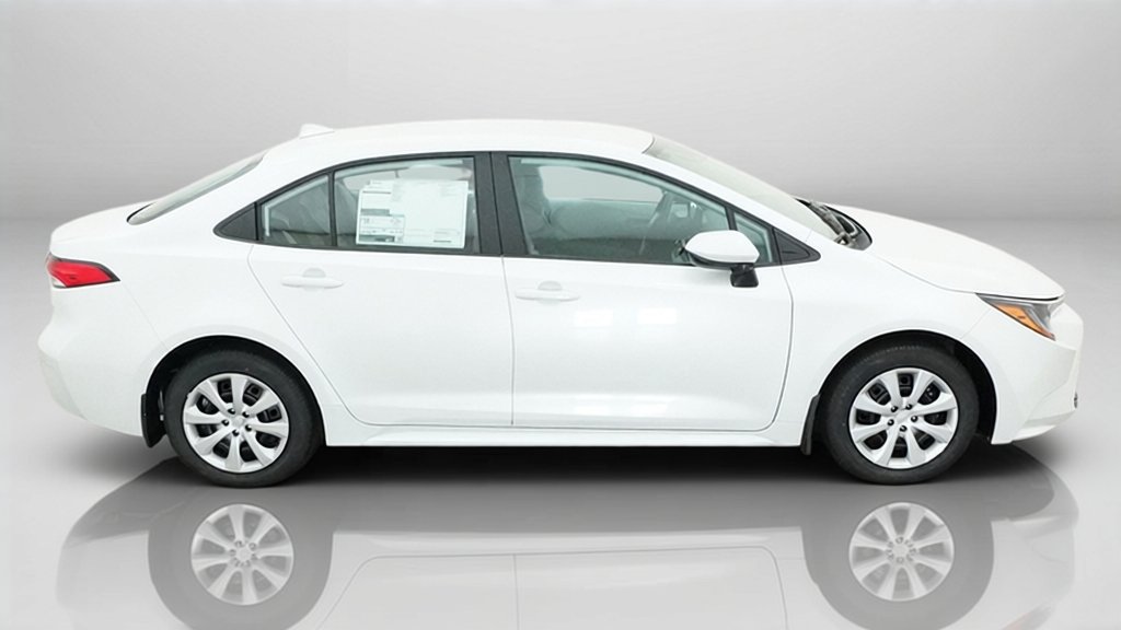 New 2027 Wind Chill Pearl Toyota LE image 7