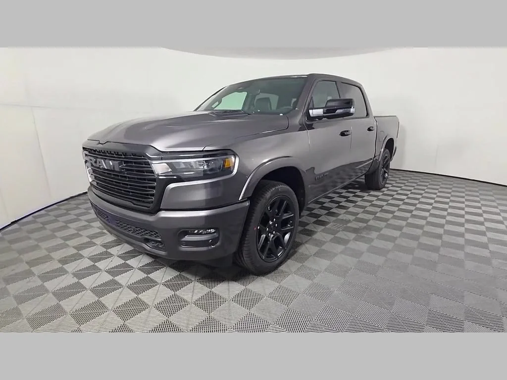 New 2026 Granite Crystal Metallic Clear-Coat Exterior Paint RAM Laramie image 38