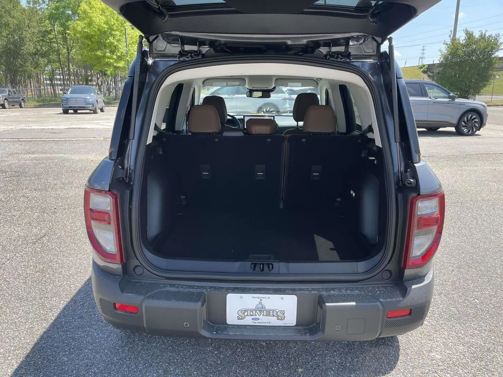 New 2026 Carbonized Gray Metallic Ford Outer Banks image 10