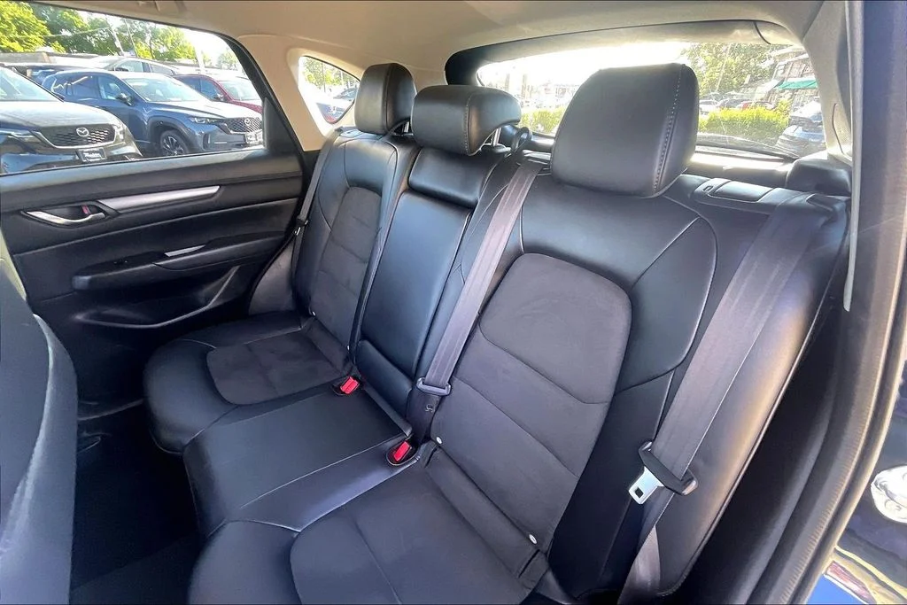 Used 2019 Blue Mazda Touring image 25