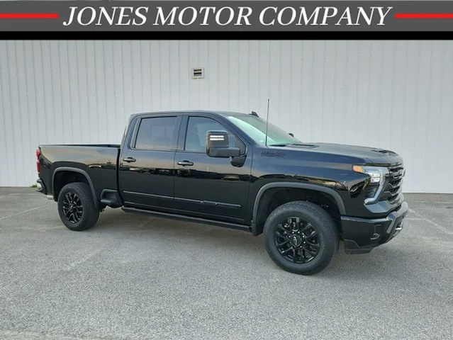 Pre-Owned 2025 Chevrolet Silverado 2500 HD High Country