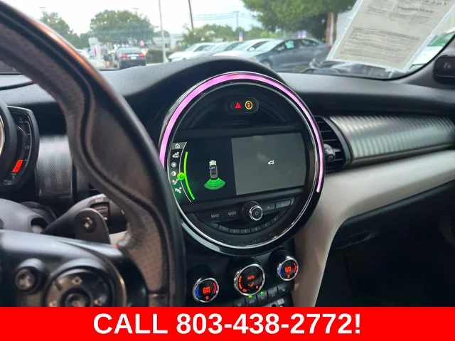 Used 2019 Blue MINI Classic image 16