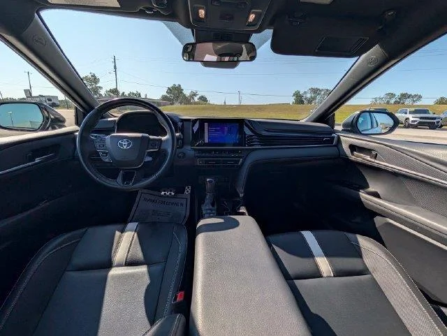 Used 2025  Toyota LE image 12