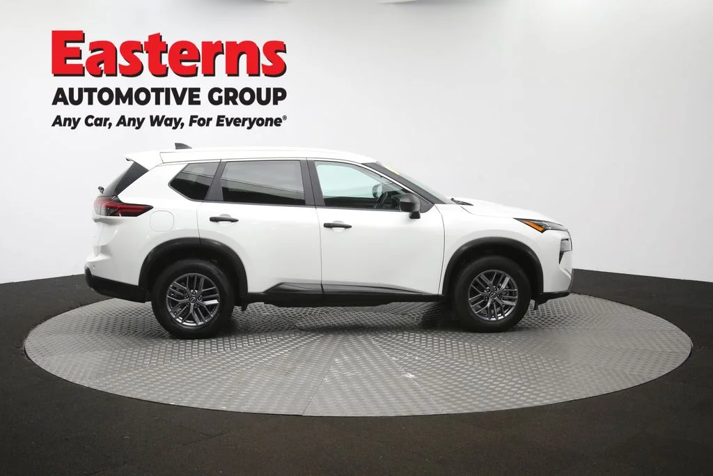 Used 2024 White Nissan S image 47