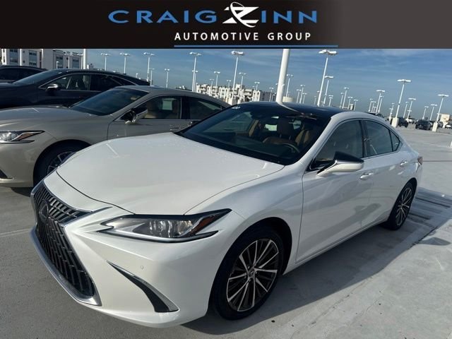 2025 Lexus ES