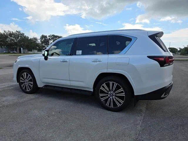 New 2026 Eminent White Pearl Lexus LUXURY image 12