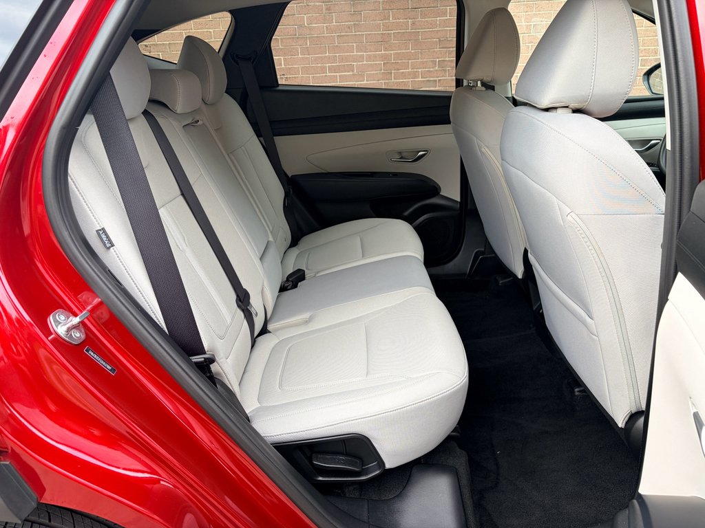 Used 2025 Ultimate Red Hyundai SEL image 26