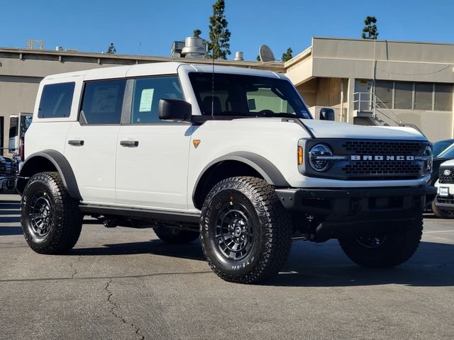 New 2026 Oxford White Ford Badlands® image 25