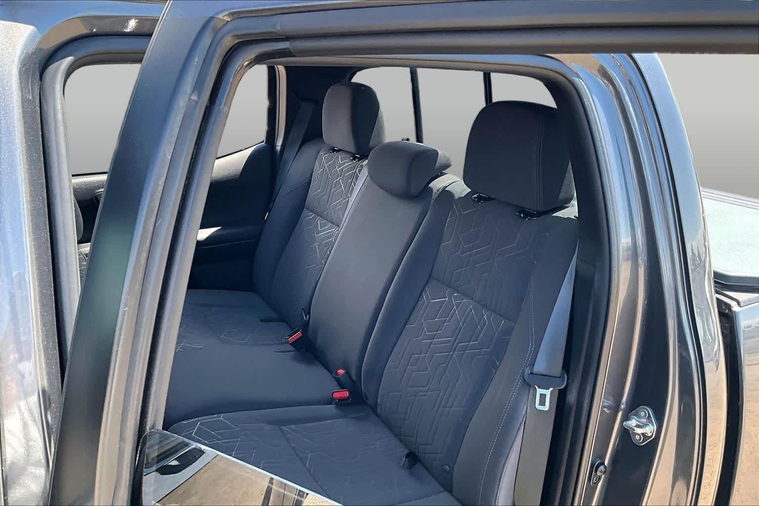 Used 2018 Magnetic Gray Metallic Toyota TRD Off Road image 18
