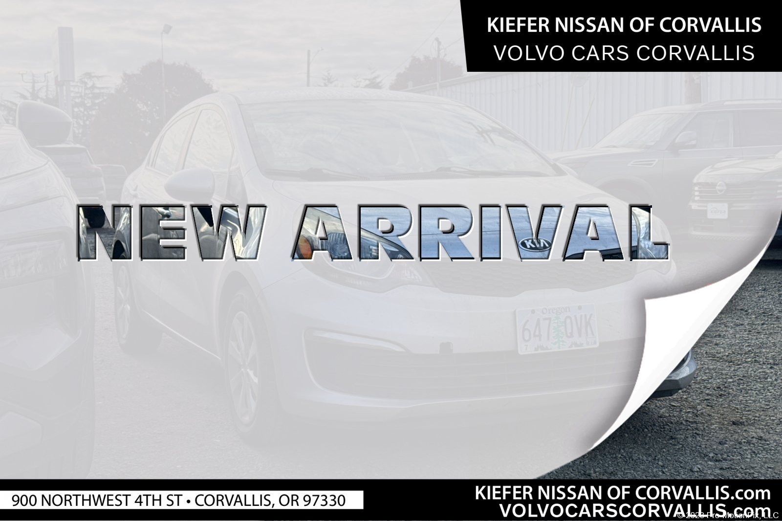 Used 2016 Bright Silver Metallic Kia LX image 1