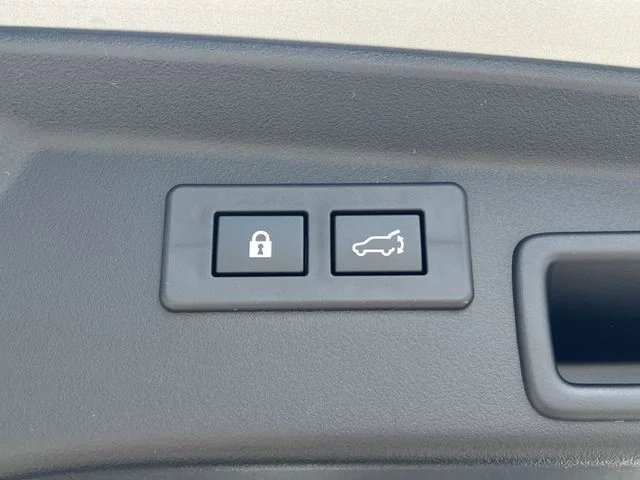 New 2026 ICE SILVER METALLIC Subaru Premium image 37