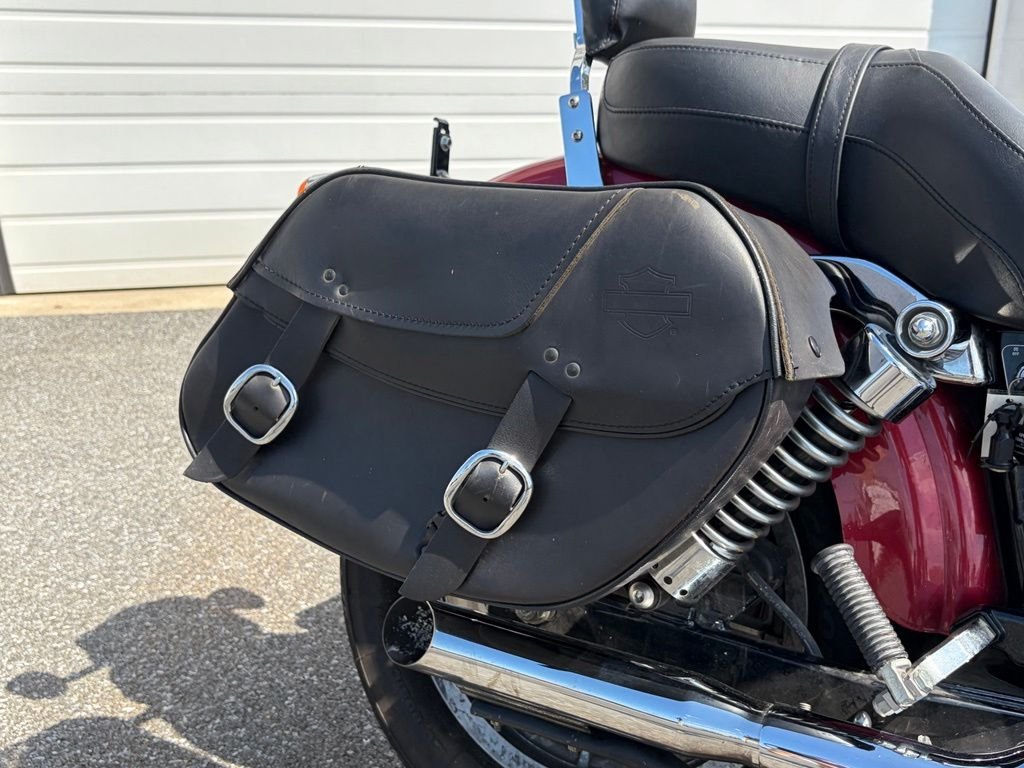 Used 2004 Red Harley-Davidson  image 23