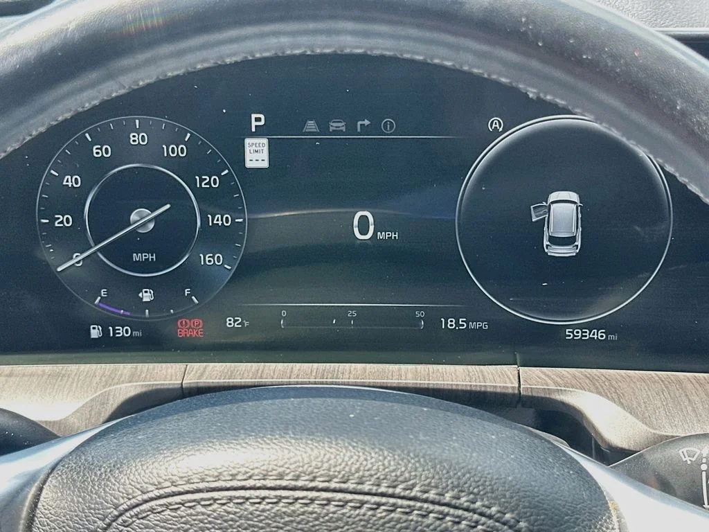 Certified Used 2023 White Kia SX-Prestige image 12