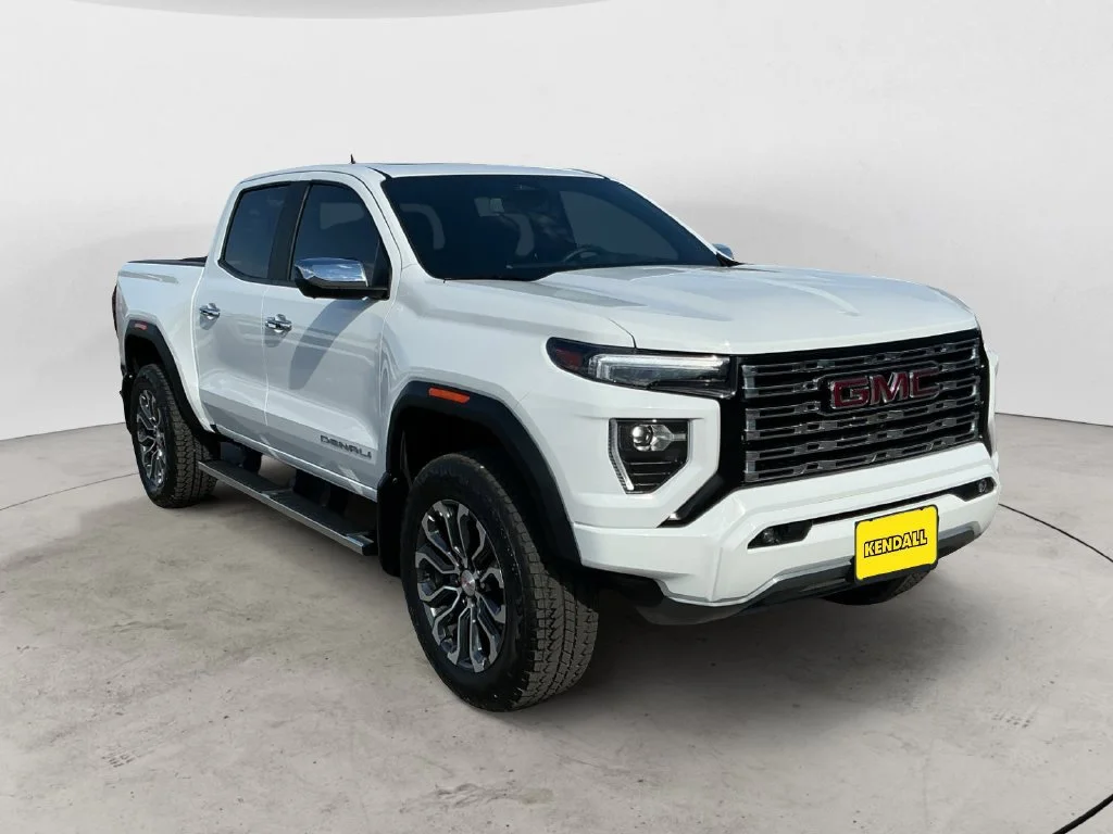 Certified Used 2026 Summit White GMC Denali image 5