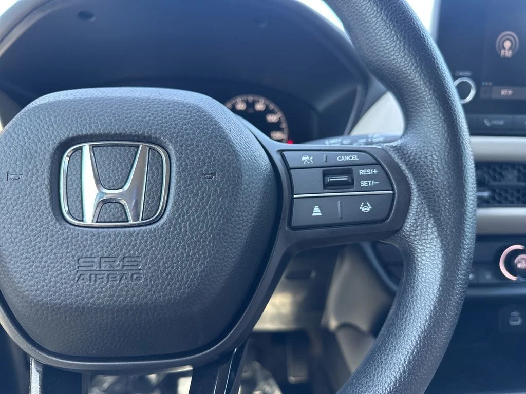Used 2023 White Honda LX image 15