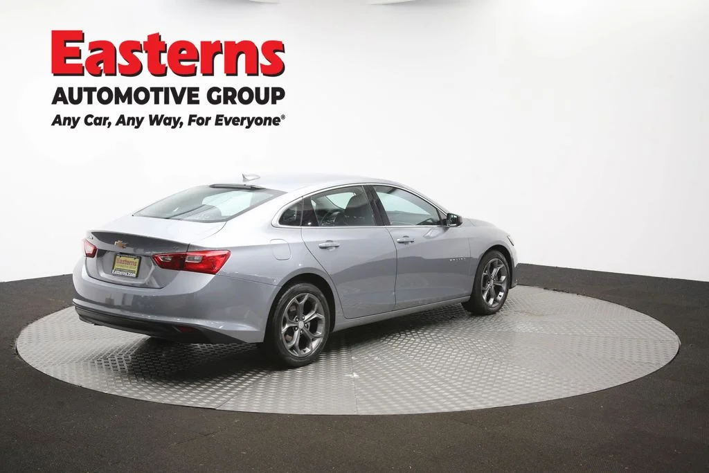 Used 2023 Gray Chevrolet LT image 41