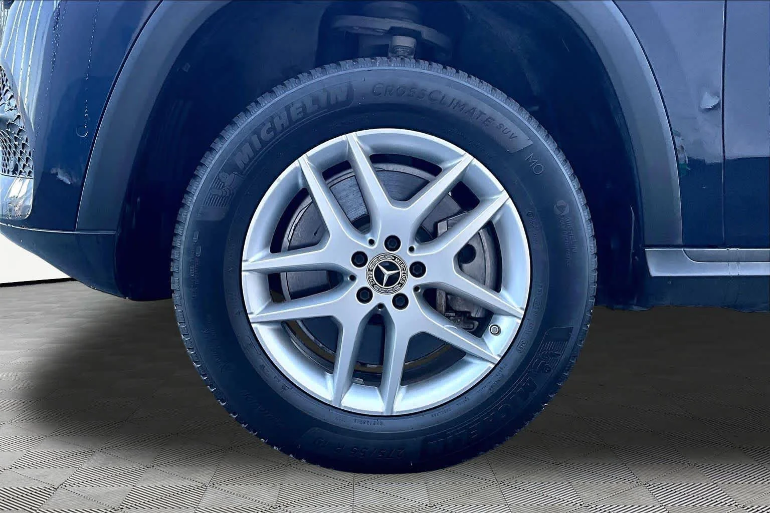 Used 2020 Lunar Blue Metallic Mercedes-Benz GLS 450 image 21