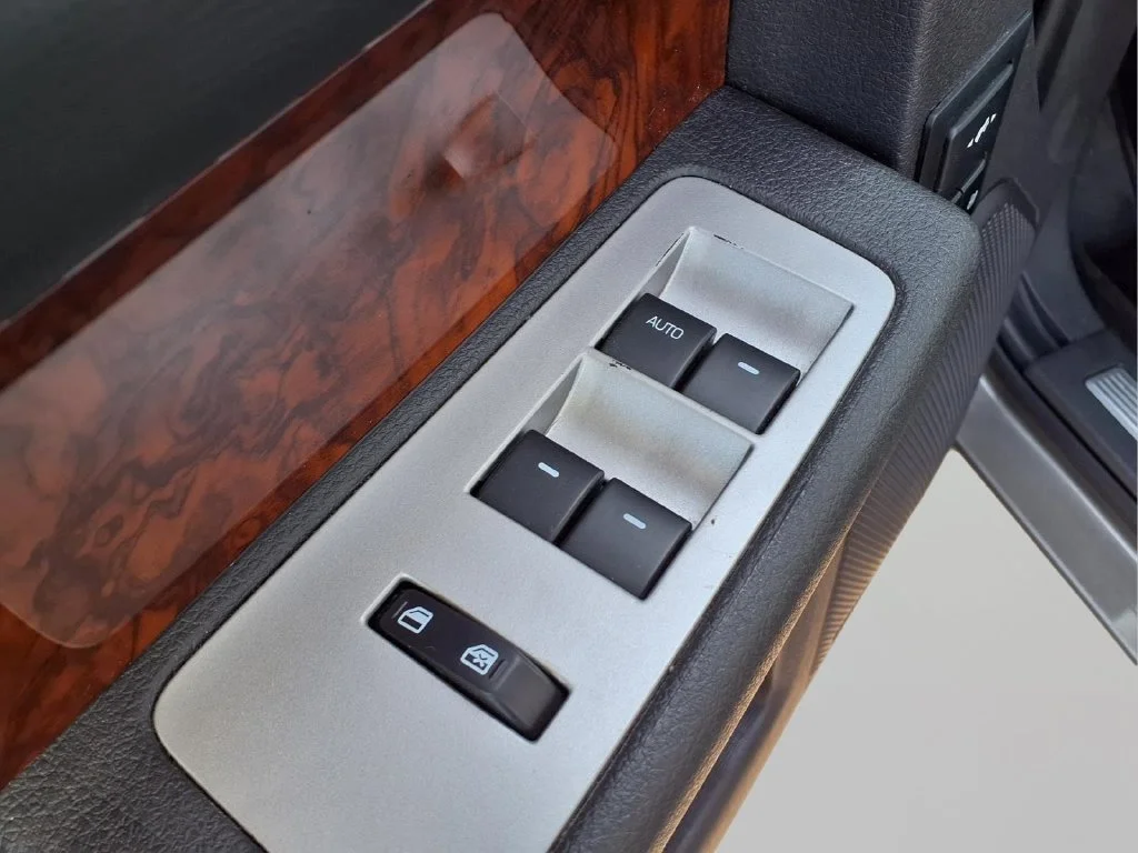 Used 2012 Gray Ford Limited image 13