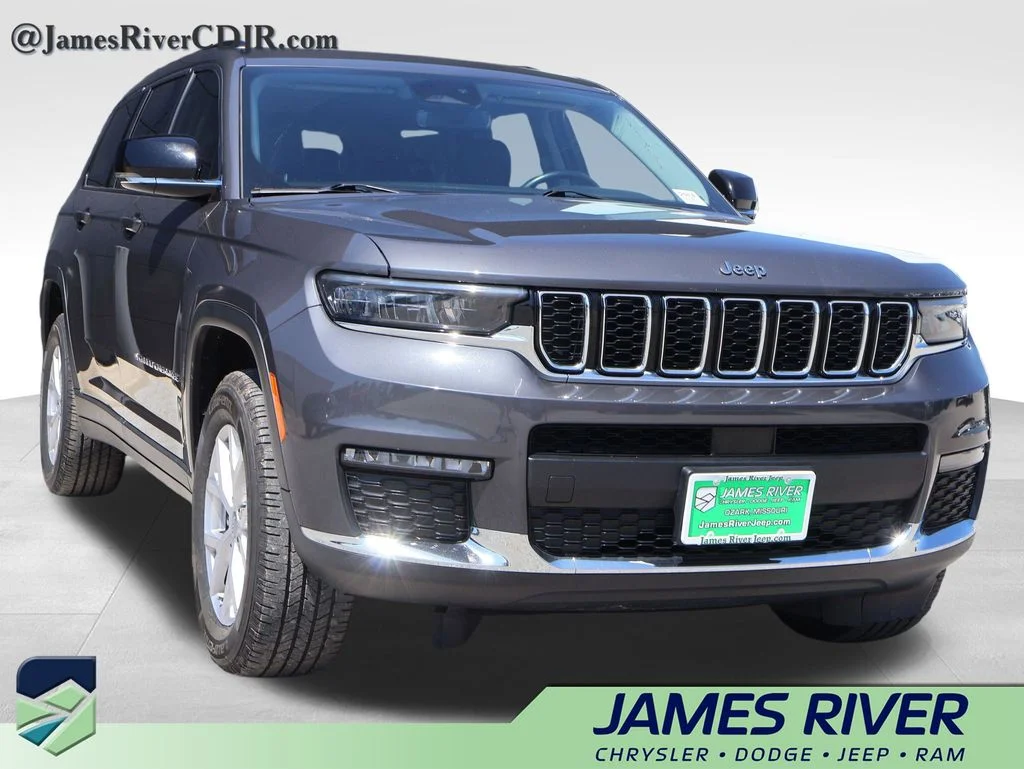 Used 2021 Gray Jeep Limited image 6