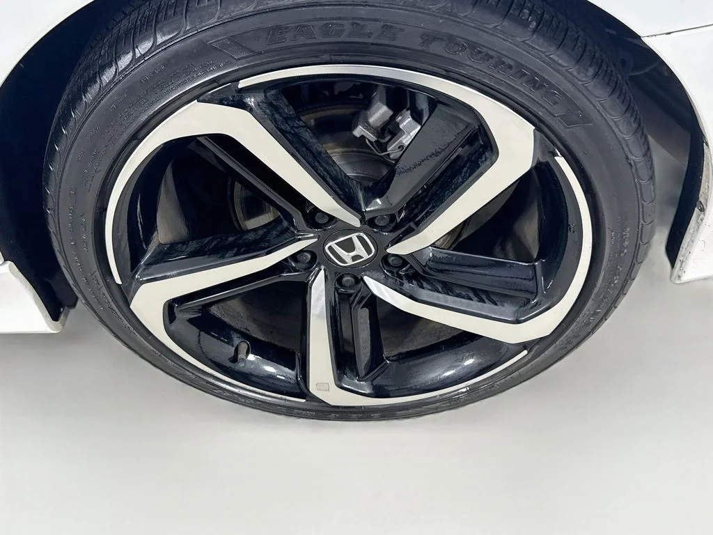 Certified Used 2022 Platinum White Pearl Honda Sport image 39