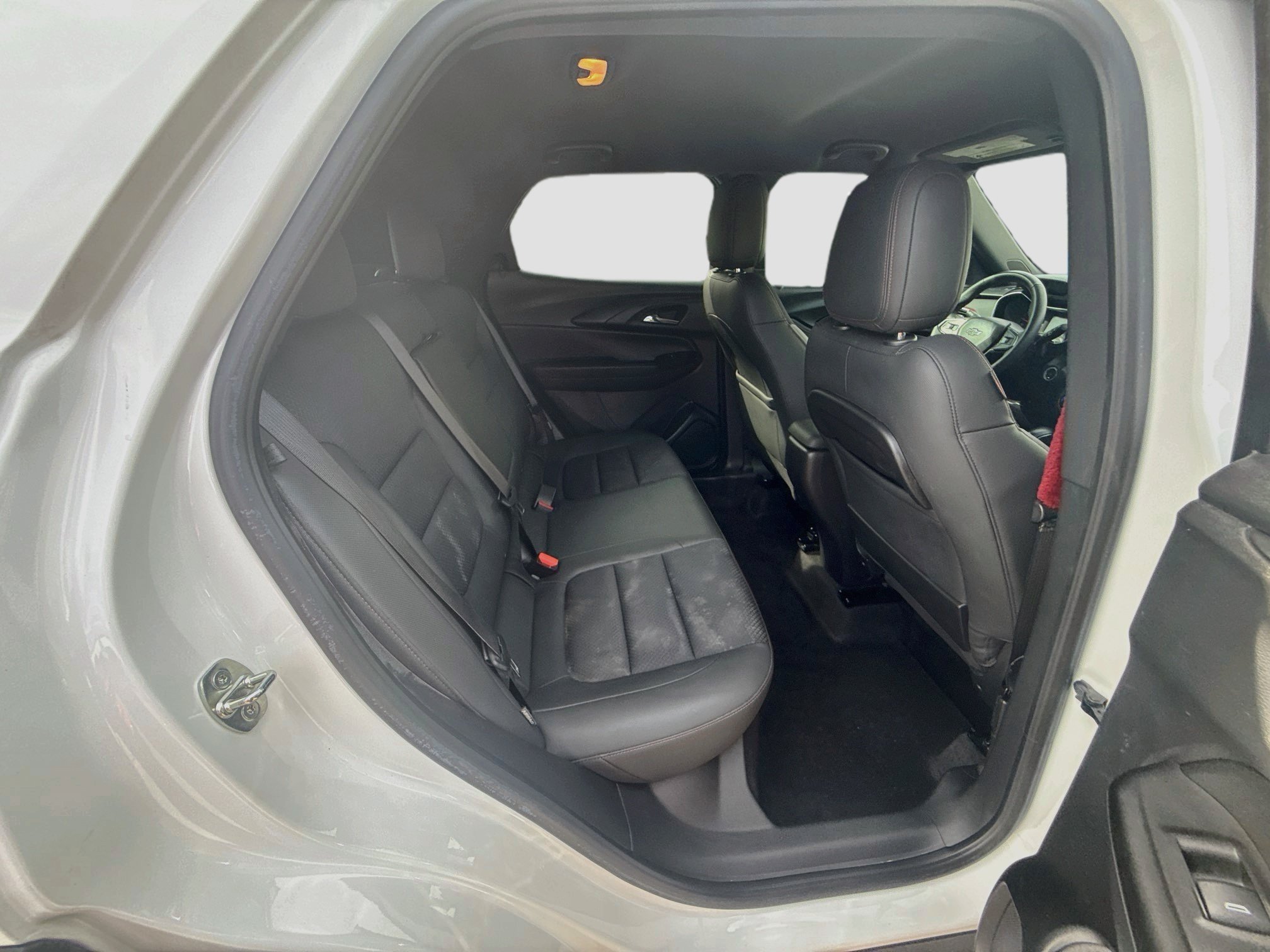Used 2022 Summit White Chevrolet RS image 28