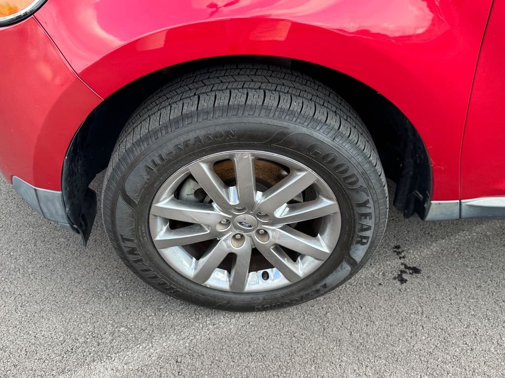 Used 2012 Red Ford Limited image 15